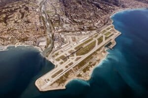 Cession des aéroports de Nice et Lyon : une belle valorisation, transmission d'entreprises en France
