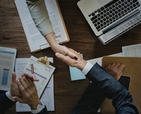 Vendre son entreprise en difficulté 135 Valorisation immatérielle, transmission d'entreprises en France