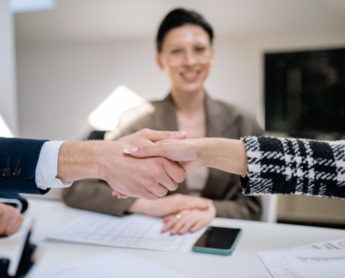 Quel financement en France pour financer sa croissance externe ? 93 Quel financement en France pour financer sa croissance externe ? - business - réunion dirigeants business