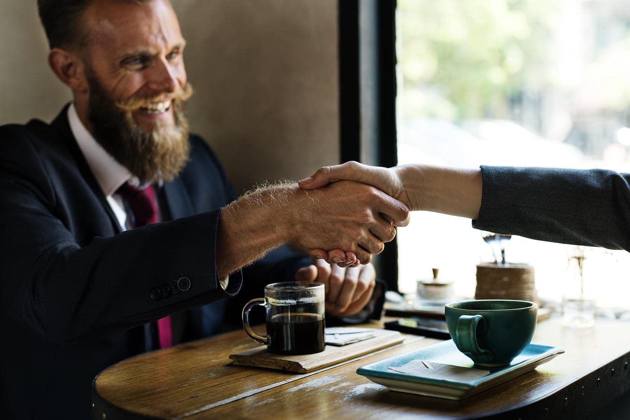 Les enjeux de la due diligence culturelle en France - business - analyse financière business
