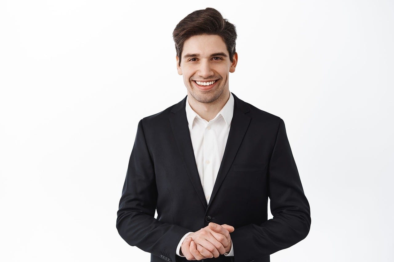 Comment un entrepreneur peut utiliser les fusions acquisitions pour changer de vie ? 1 Transmission entreprise - business - analyse financière business